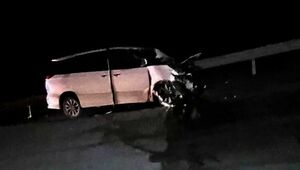 Легковушка сбила насмерть женщину и врезалась в отбойник на трассе Павлодар – Астана