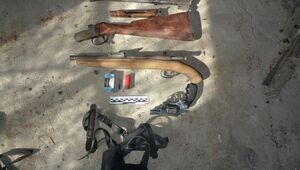 В заброшенном дачном домике в области Абай найден схрон оружия и боеприпасов