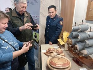 Таланты раскрываются на нарах