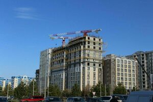 Строить не успеваем!