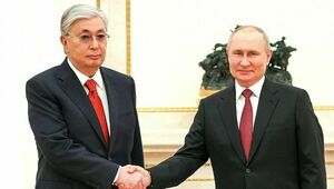 Путин посетит Казахстан