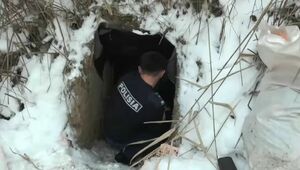 Залегли на дно
