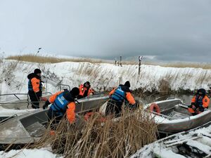 Рыбаки как в воду канули