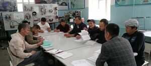 Кому работа, а кому - охота