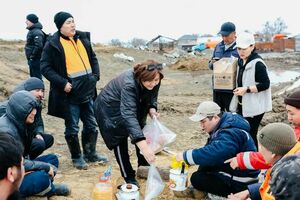 Река бурлит, народ волнуется
