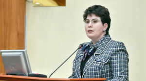 Ушла не прощаясь