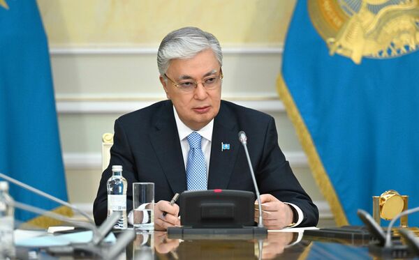 Глава государства провел заседание штаба по координации противопаводковых мероприятий