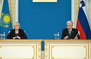 Касым-Жомарт Токаев и Наташа Пирц-Мусар провели брифинг для представителей СМИ