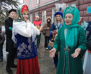 Тесная дружба