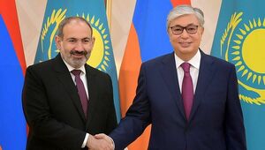 Глава государства провел телефонный разговор с Премьер-министром Армении