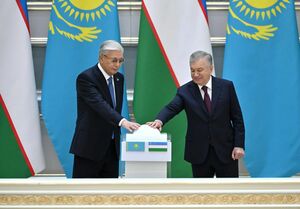 Президенты Казахстана и Узбекистана приняли участие в церемонии запуска совместных проектов