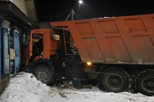 А дом-то он и не приметил