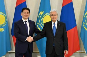 Президенты Казахстана и Монголии провели переговоры в узком составе