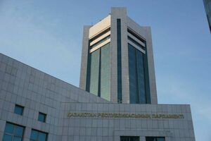 Второй после первого