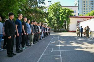 Три тысячи казахстанцев заберут на военные сборы