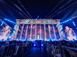 3D Mapping Show, 250 тонн яблок и первая гастроулица
