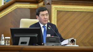 Ерлан Кошанов избран председателем Қазақстан Халық Кеңесі