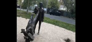 В Астане задержали вандалов, устроивших разгром на Аллее журналистов