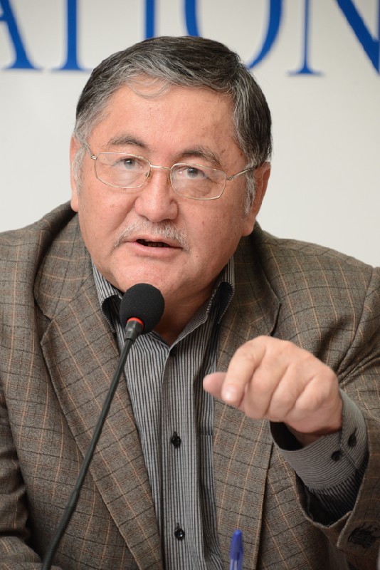 Рысбек САРСЕНБАЕВ