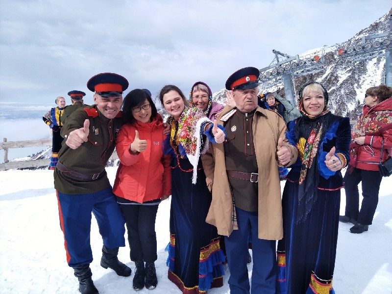 Цянь Фан на Шымбулаке встретила казаков.