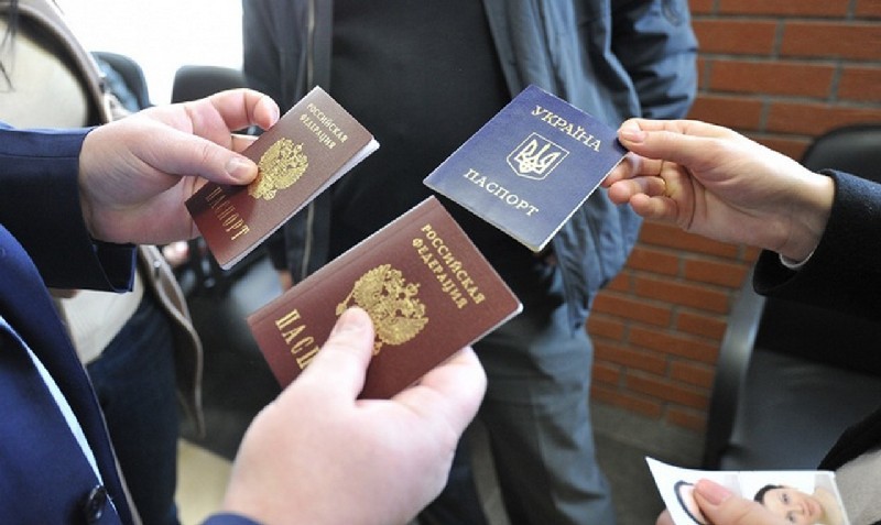 Получение российского гражданства предполагается сделать несколько проще.