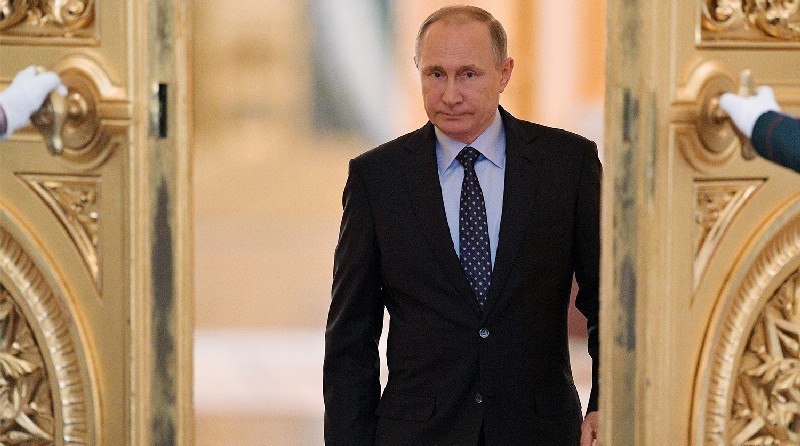 Владимир ПУТИН: один, совсем один?..
