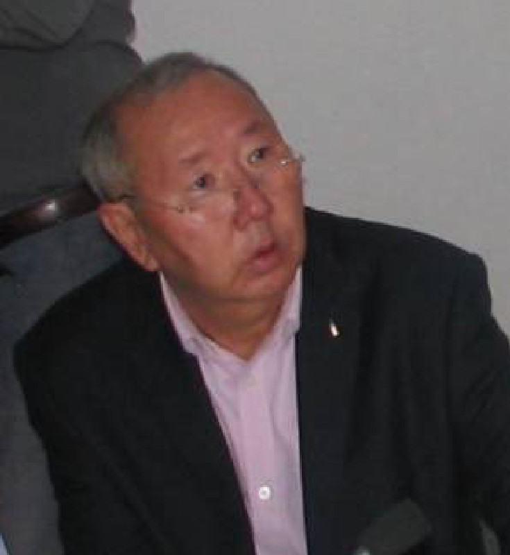 Владимир МАЦАКОВ