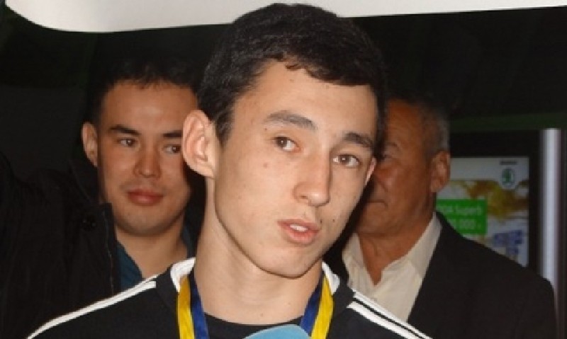 Рахат МАРЖИКПАЕВ - чемпион мира среди юниоров 2013 года.