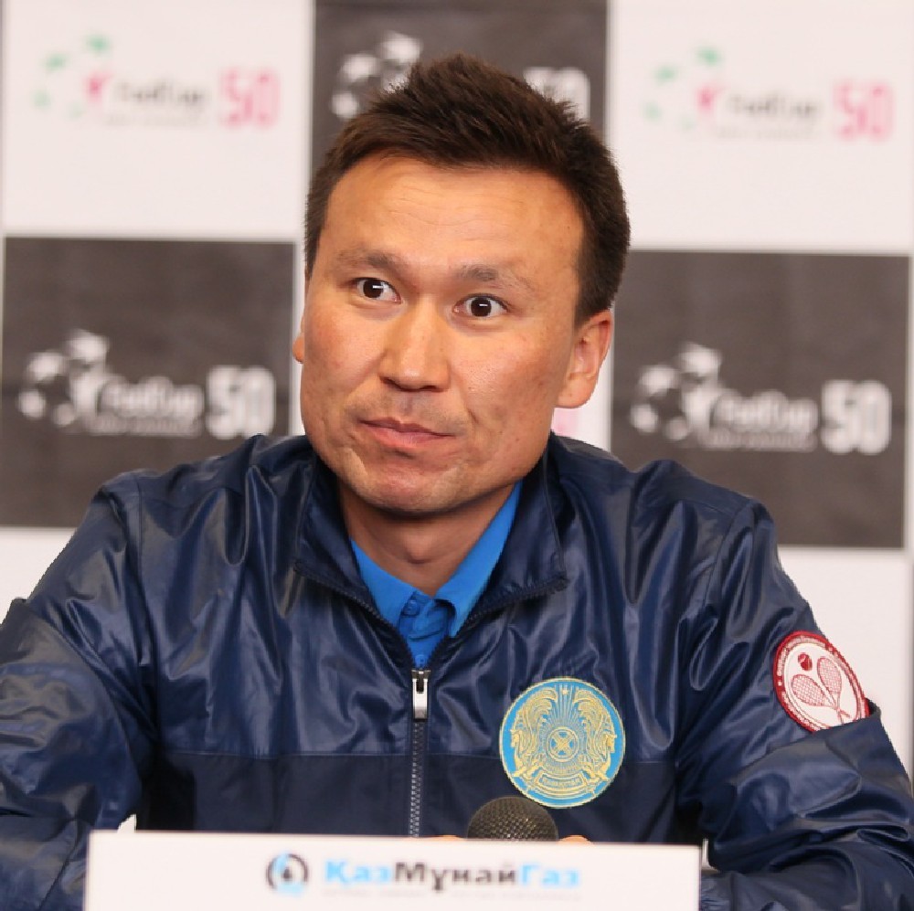 Диас  ДОС&shy;КАРАЕВ.