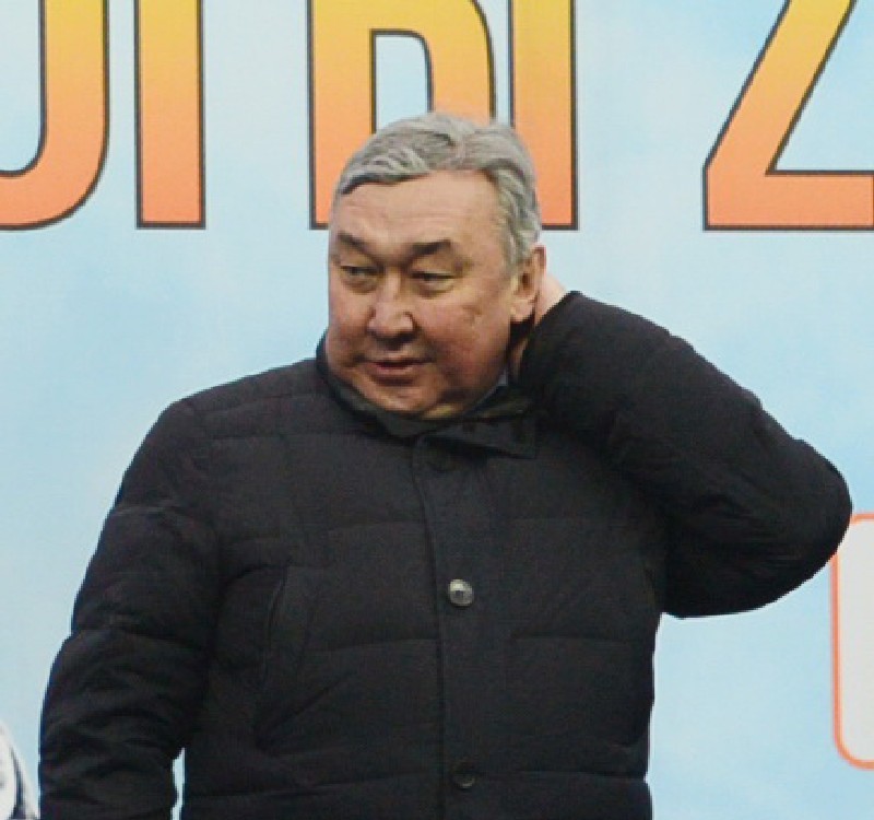 Генсек ФФК Каныш Аубакиров избегает встреч с игроками.