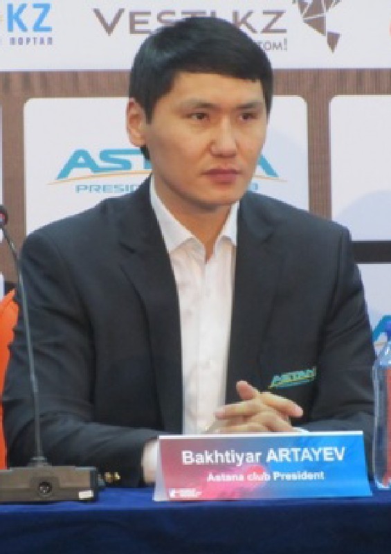Бахтияр АРТАЕВ.