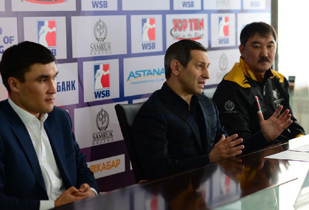 Боссы Astana Arlans (слева направо): Серик САПИЕВ, Юрий МЕЛЬНИЧЕНКО и Нурлан АКУРПЕКОВ.