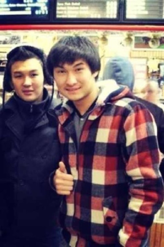 Азамат ТАЖАЯКОВ (слева) и Диас КАДЫРБАЕВ Азамат ТАЖАЯКОВ (слева) и Диас КАДЫРБАЕВ.