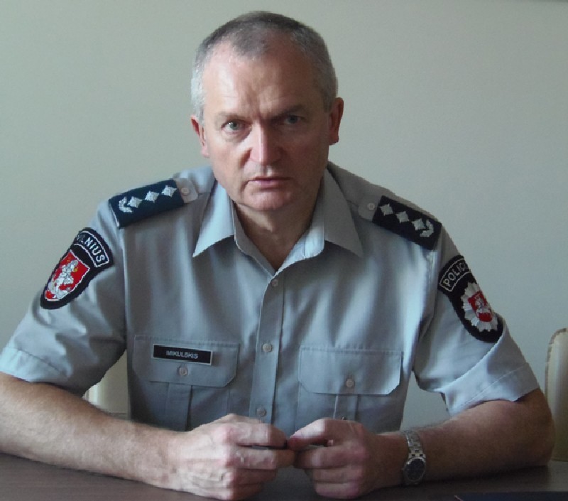 Антони Микульскис.