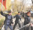 Не давайте им оружие! 