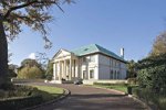Кто вы, миссис Перамаа?