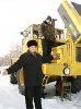 Прокати нас, Витюша, на тракторе