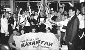 Всем - шампанского!