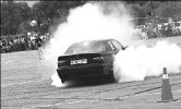 Авто жжёт