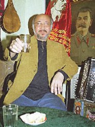 Азат АКИМБЕК, коллекционер: Я - Плюшкин