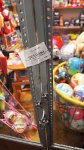 Бутики в заложниках