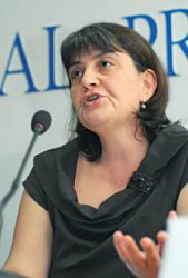 Джамиля ДЖАКИШЕВА: Я ничего не знаю о своем муже