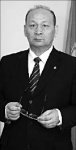 Из отпуска - в отставку