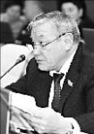 Одно неосторожное движение - и ты депутат