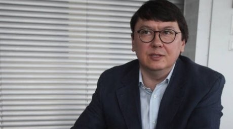 Рахат Алиев.