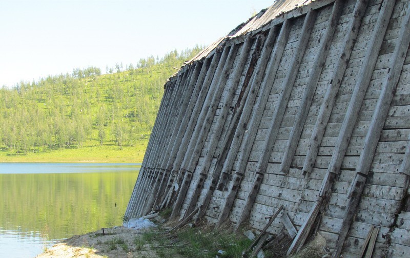 Малоульбинское водохранилище.