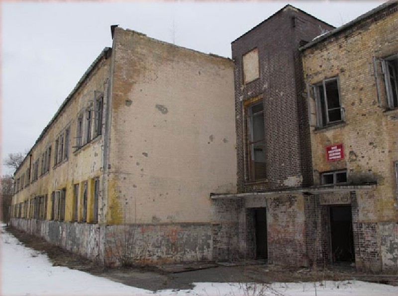 Казармы Брестской крепости, где сейчас открыт хостел для туристов.