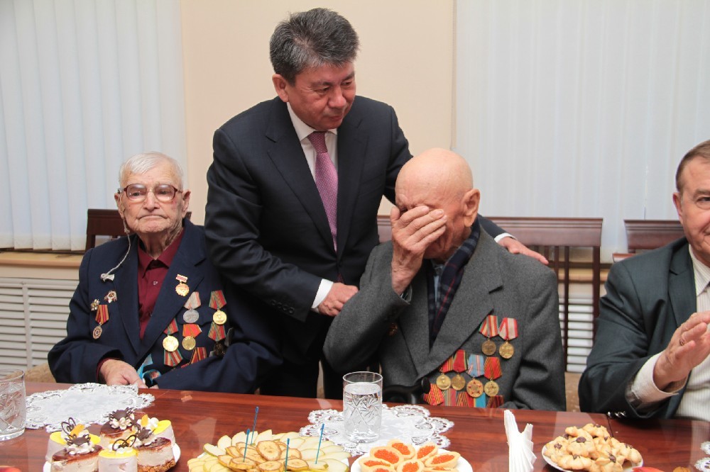 Вручение ключей.