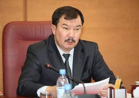 Асхат Даулбаев назначен членом Конституционного совета