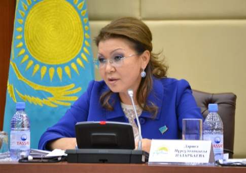 Назарбаева призвала казахстанских медиков не скрывать негативные факты в работе